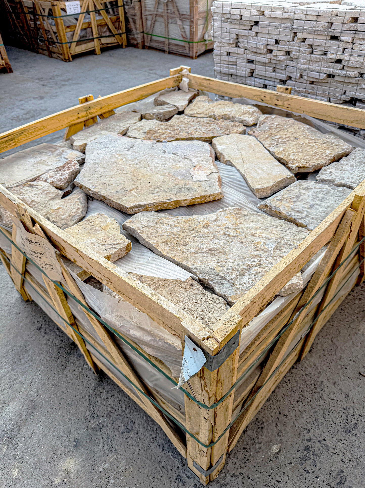 Opulent Flagstone Series Botique Beige & Tan Beige Loose Random Piece Slate Wall Cladding