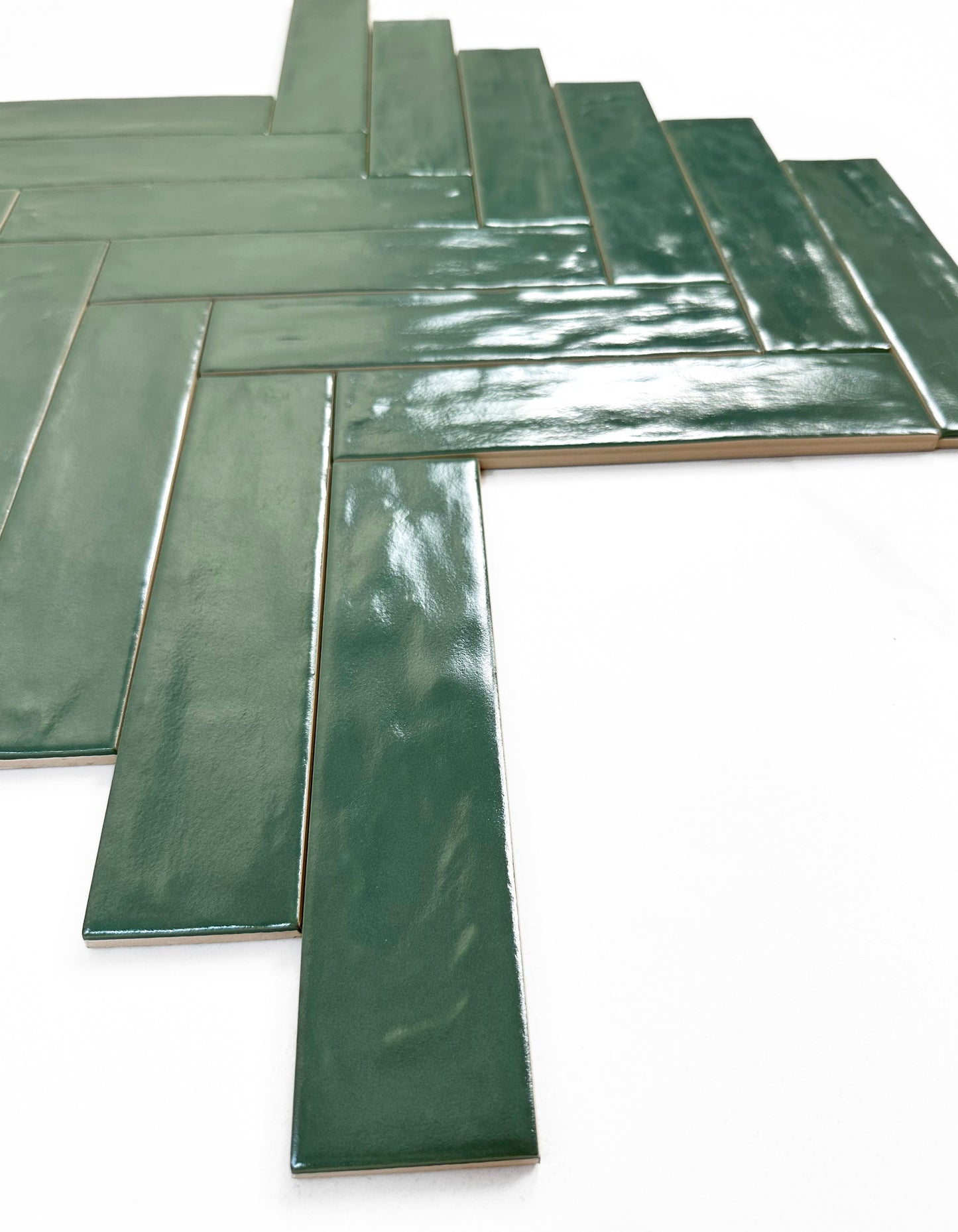 Ceramic kitchen and bathroom tile
