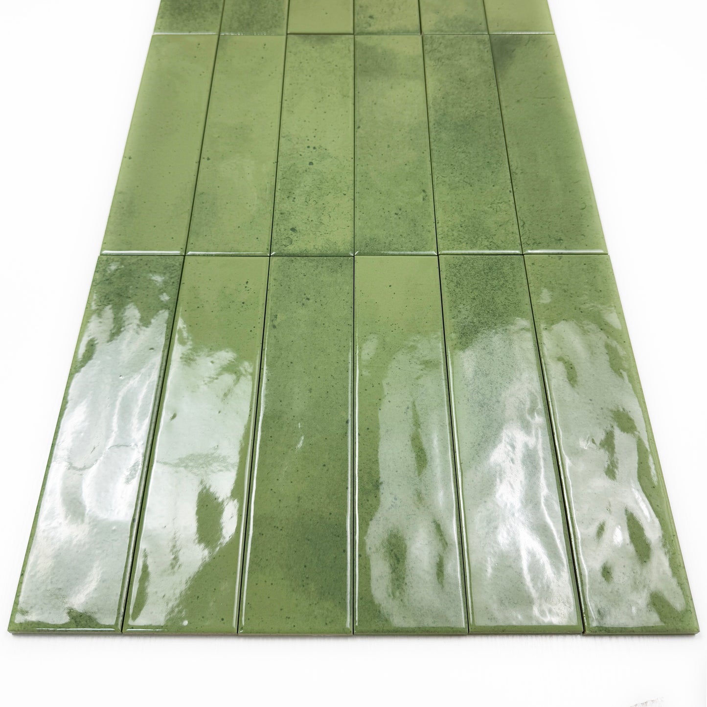 Lustre Vintage Fern Green Glossy Ceramic Artisanal Tile