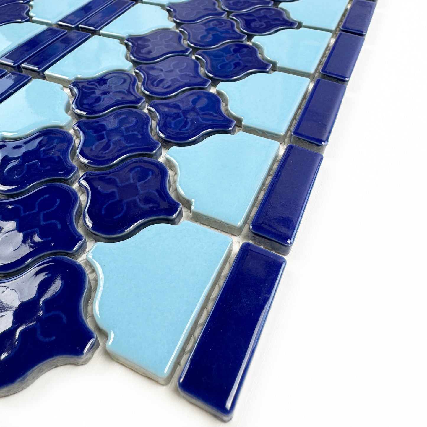Fina Standard Pool Tile Series Deep Cobalt Blue And Sky Blue Mixed Peach Round Porcelain Border