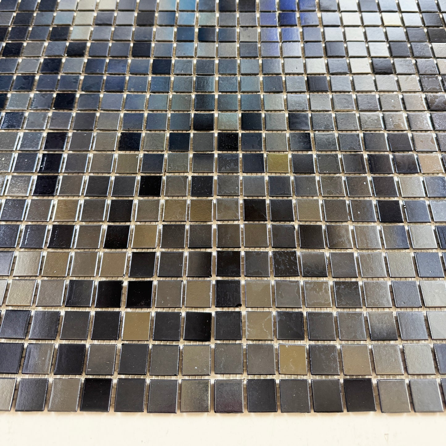 Glacial Artistry Series White Iridescent & Plain White Mixed Hot Melt Glass Mosaic