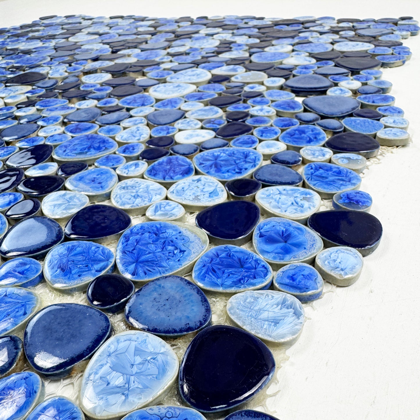Positano Sky Series Sky Blue & Royal Blue & Midnight Blue Mixed Round Ice Crack Porcelain Mosaic