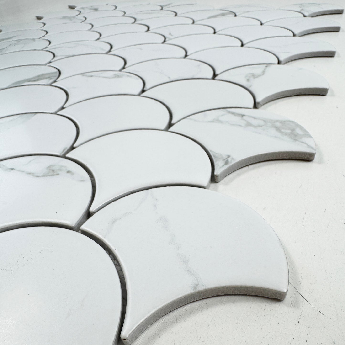 Carrara Lumina Series Carrara White Fan Shape Porcelain Mosaic