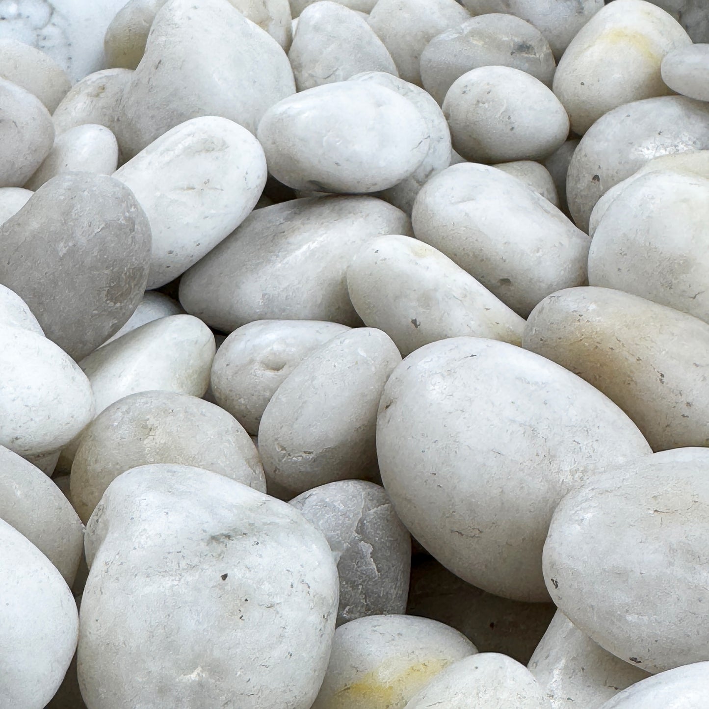 Eternal Stoneworks White High Polished Pebble Stone