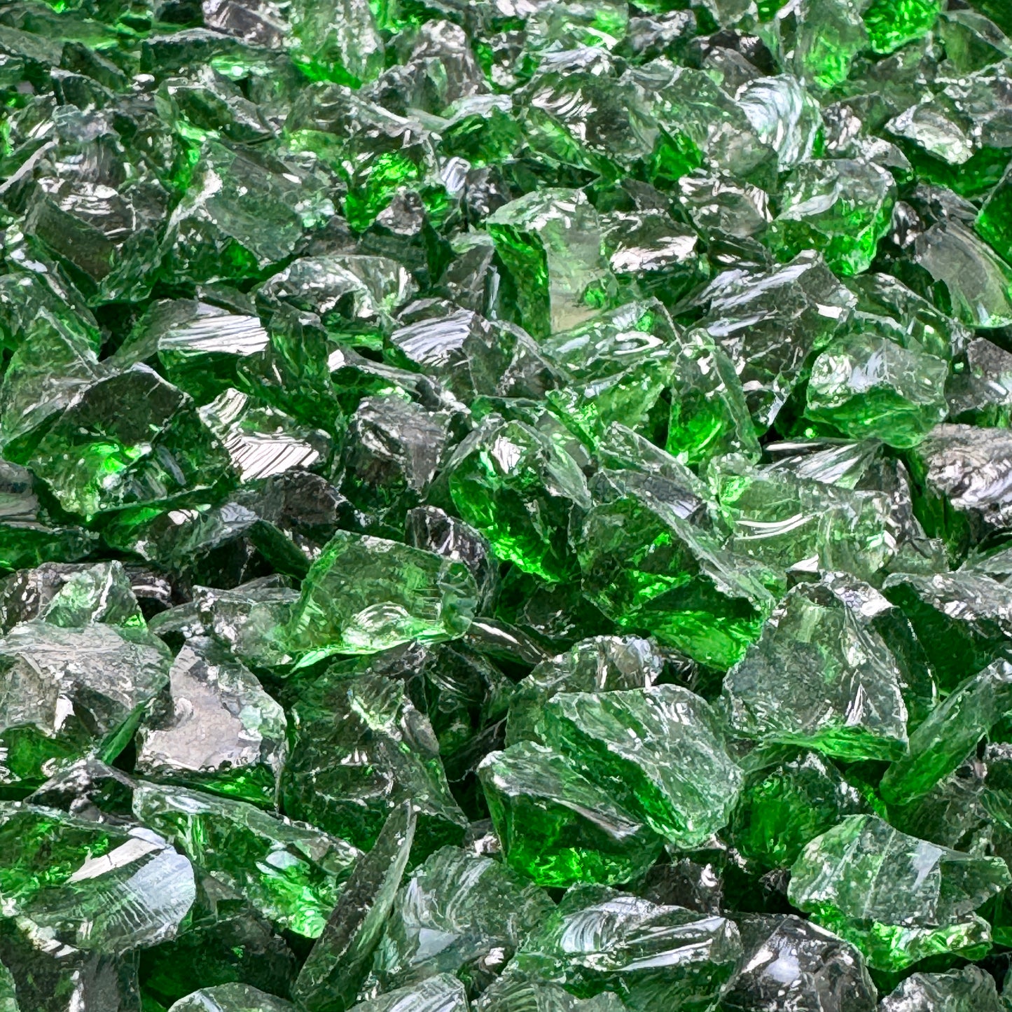 Gemstone Waters Green Glass Gravel Block