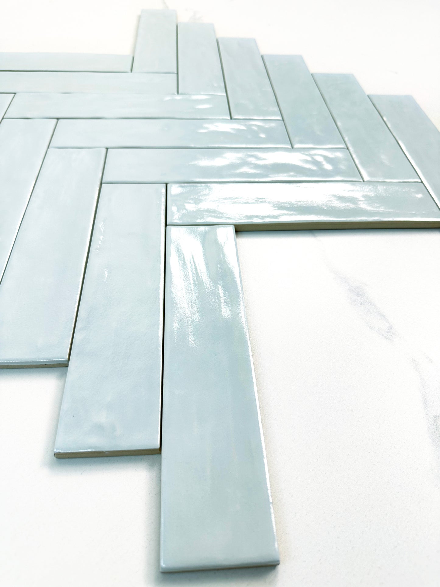 Ceramic kitchen and bathroom tile