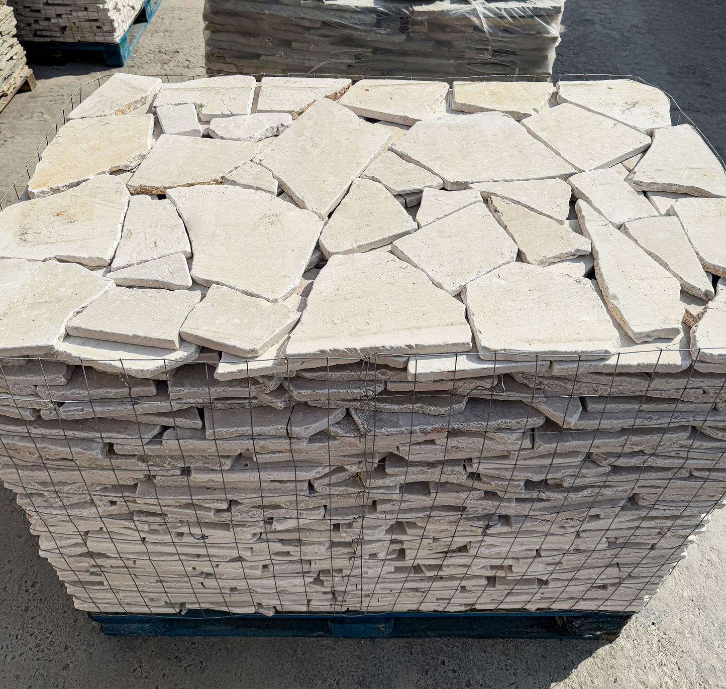 Opulent Flagstone Series Ivory White Trani  Loose Random Piece Lime Stone Flag Stone