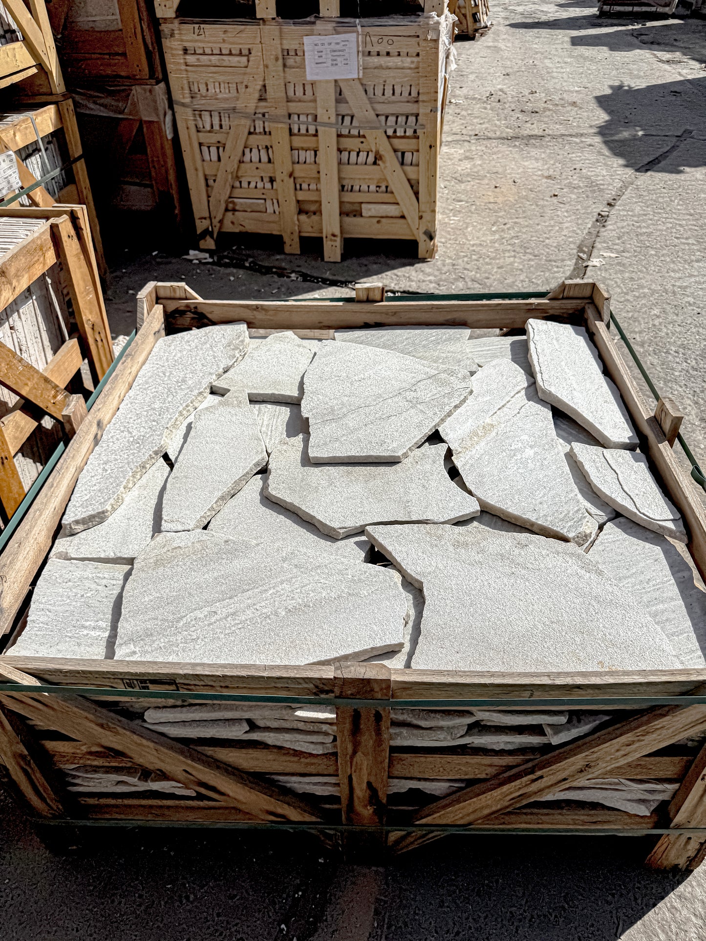 Opulent Flagstone Series White Loose Random Piece Quartz Flag Stone