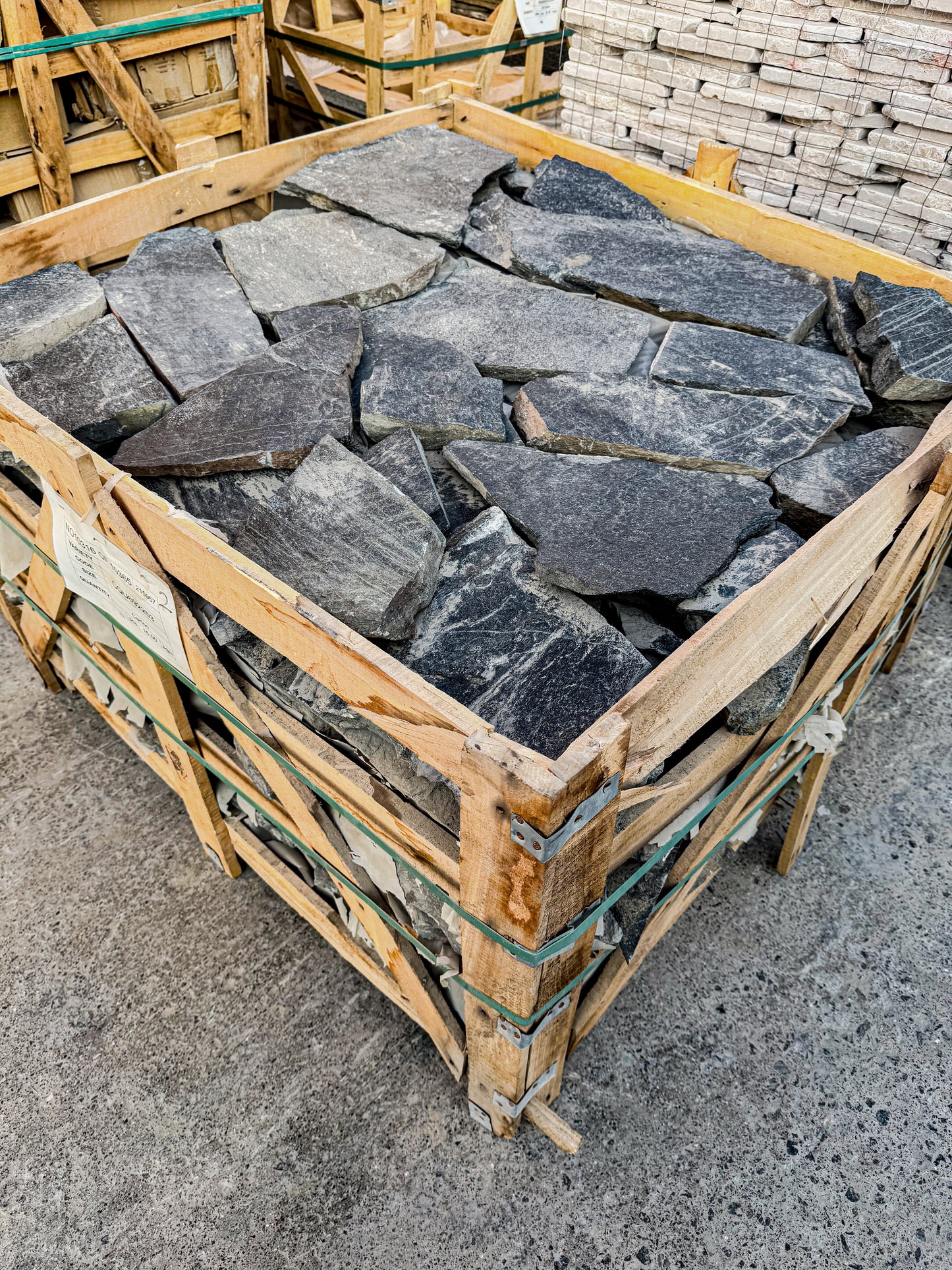 Opulent Flagstone Series Black Loose Random Piece Quartz Wall Cladding