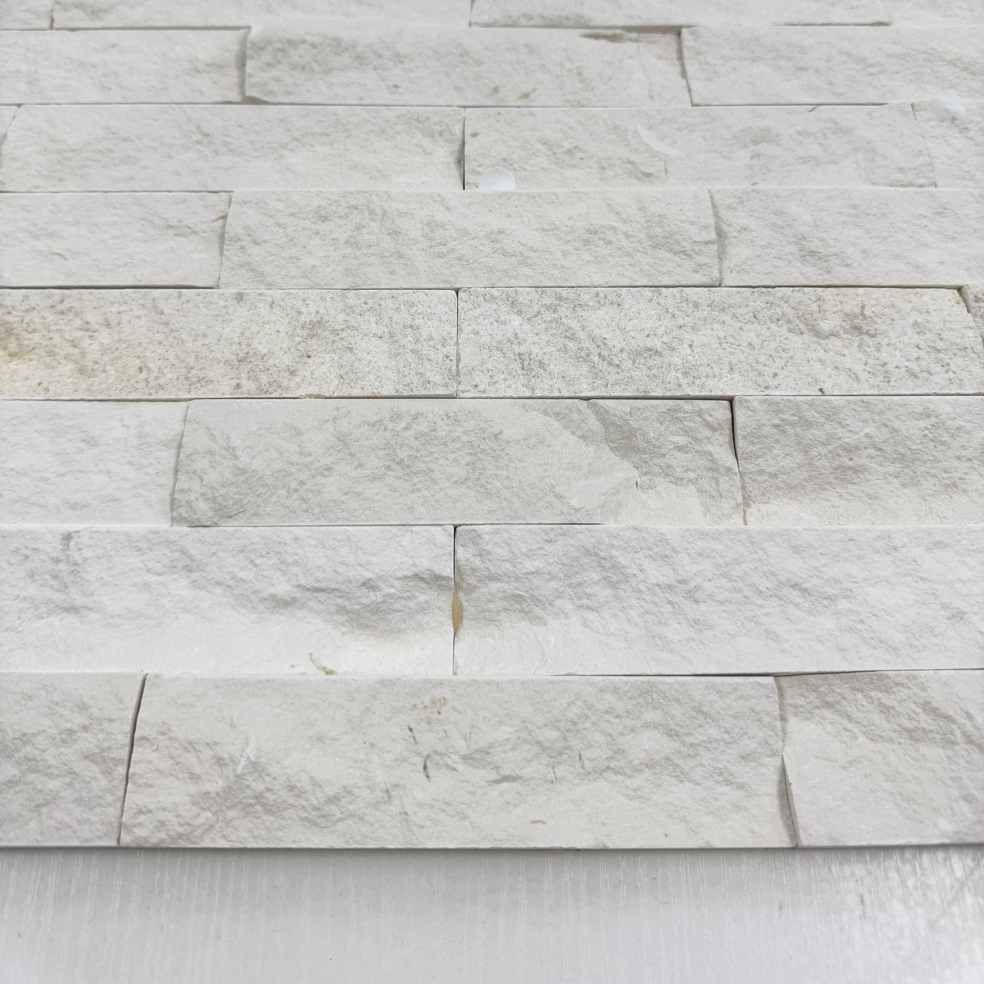 Luxe Aura series White Split Lime Stone Wall Cladding – MOSYCLE