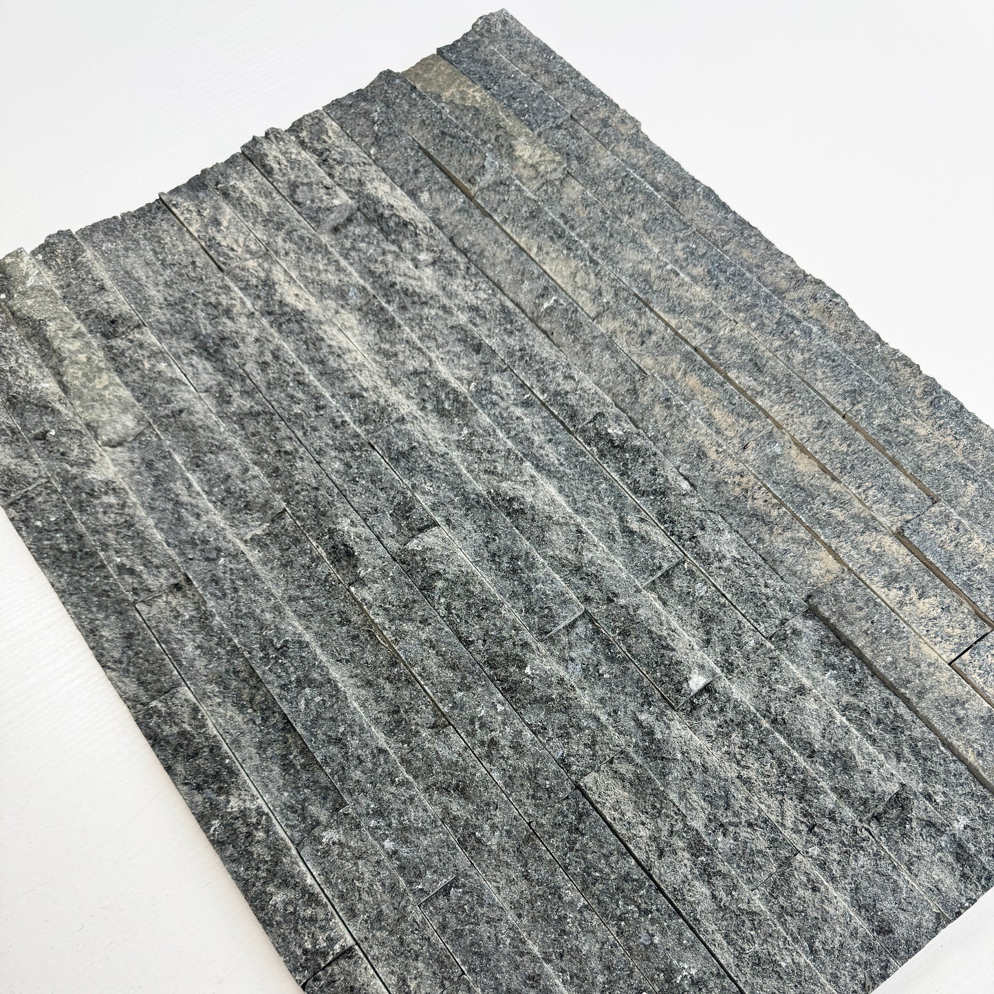 Starlit Quartz Series Charcoal Grey Split Granite Wall Cladding