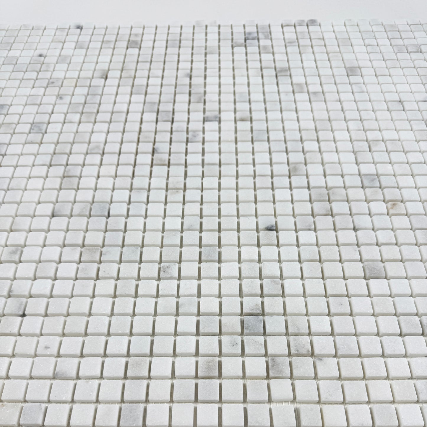 Palace Royale Series Kwong Sal White Honed Square Marble Mosaic