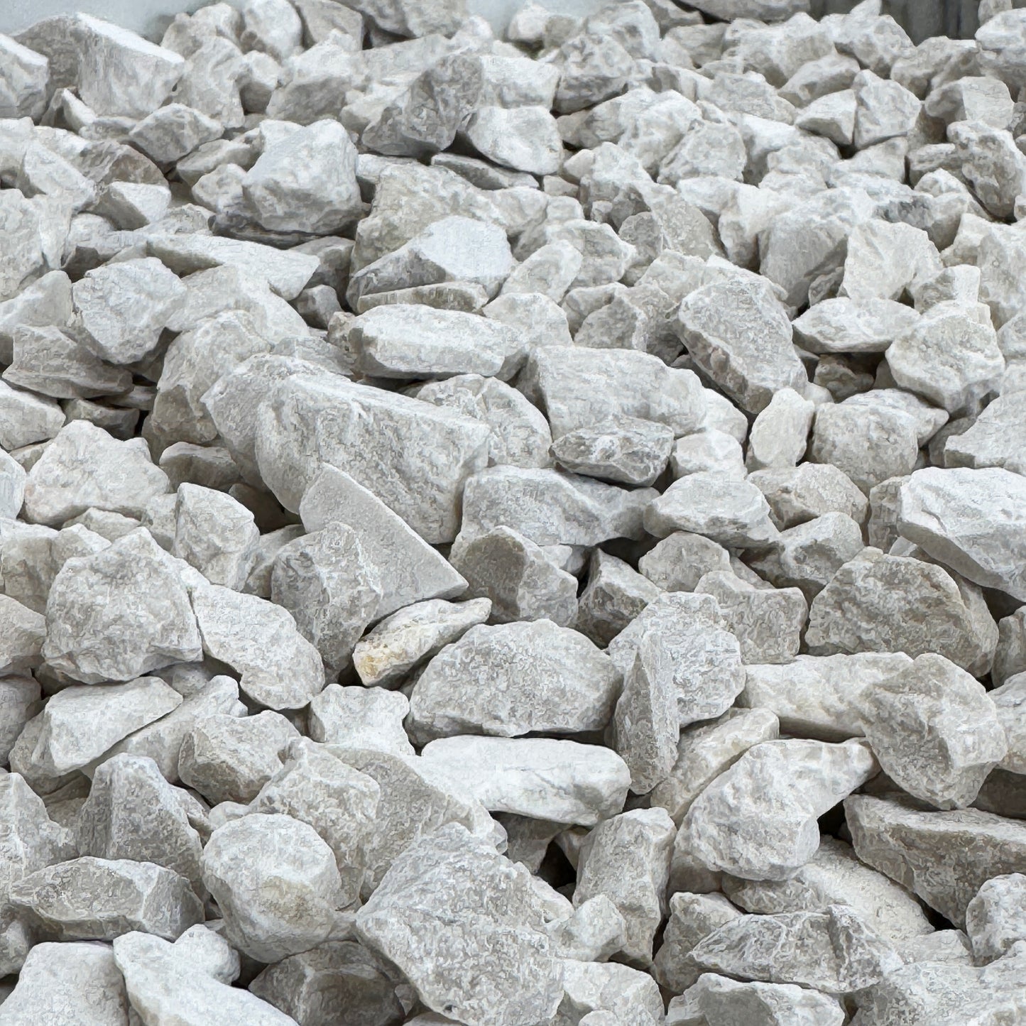 Eternal Stoneworks Off White Gravel Stone