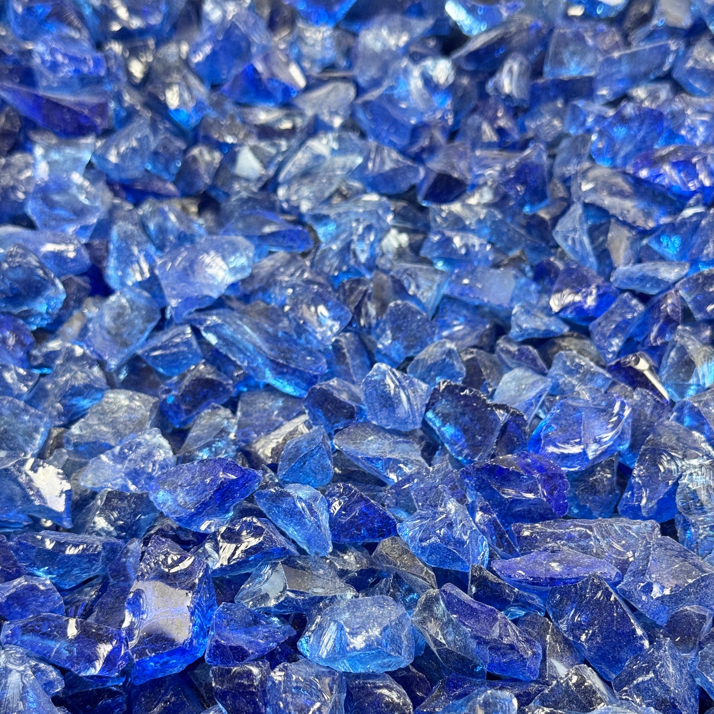Gemstone Waters Sky Blue Glass Gravel Block
