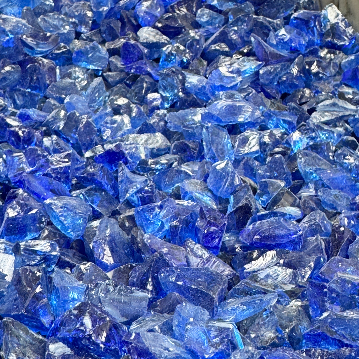 Gemstone Waters Sky Blue Glass Gravel Block